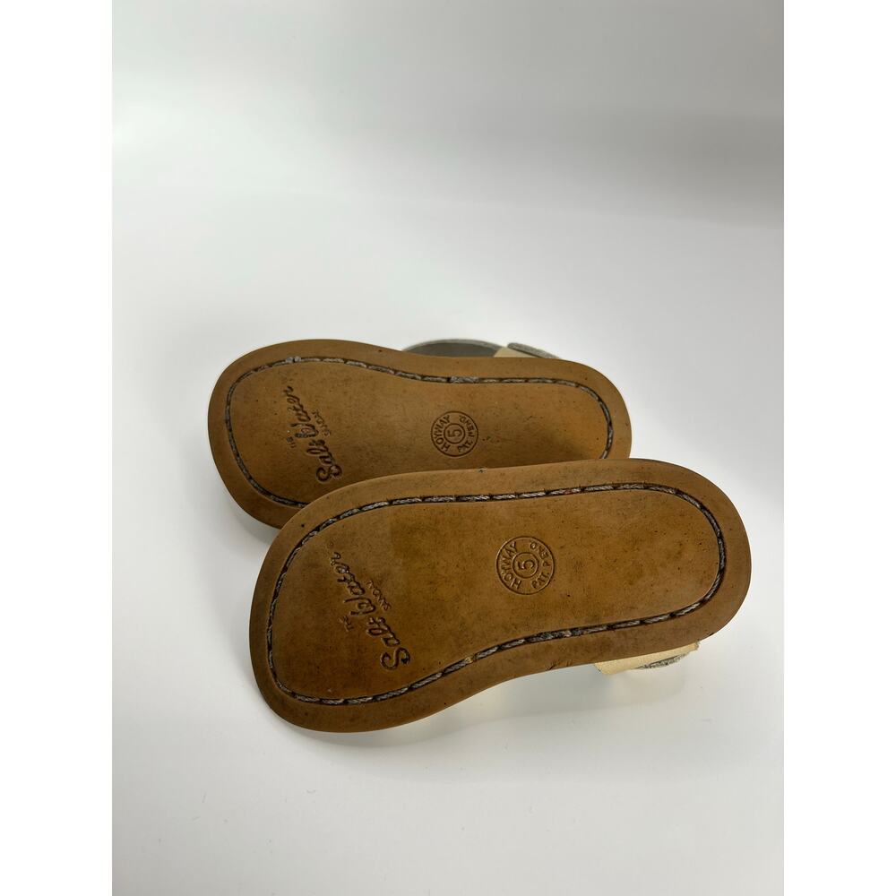 Salt Water Buckle Leather Sandals by Hoy Shoe Toddler Girls 5C Gold - Picture 4 of 6